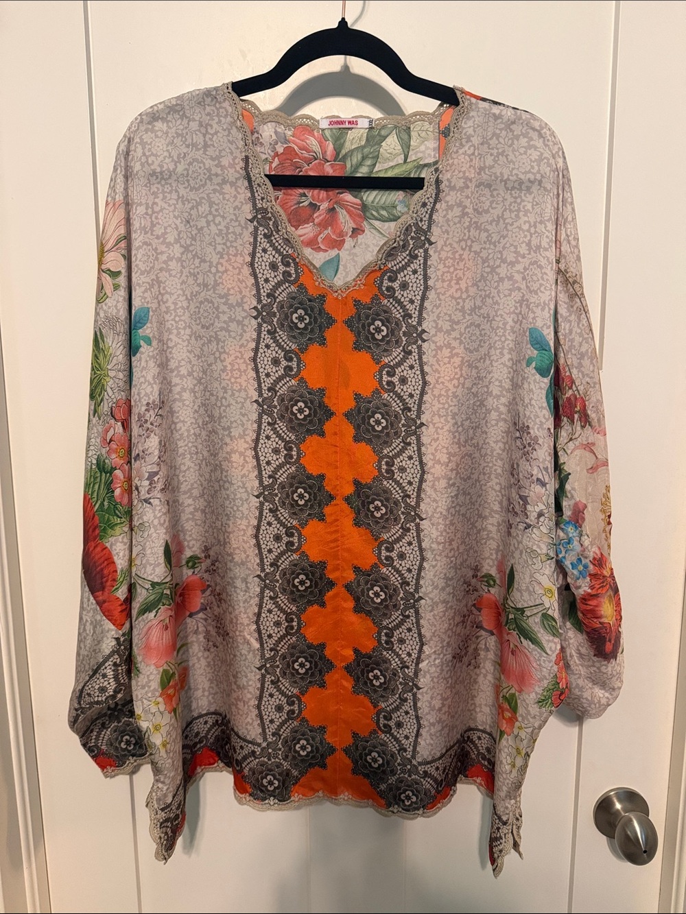 Johnny Was 100% Silk Gray Boho Floral Blouse with Dolman Sleeves size XXL